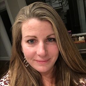 Meet your Posher, Michele